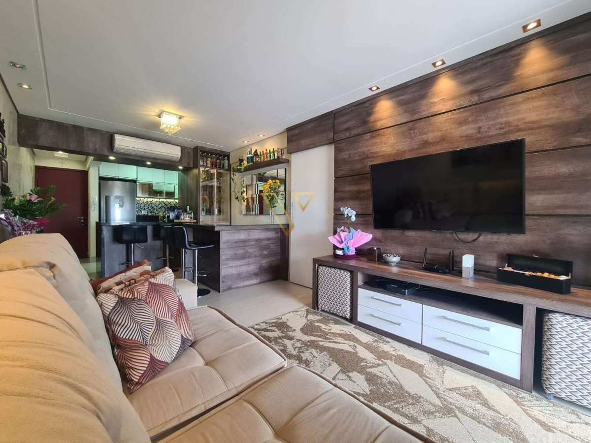 APARTAMENTO EM ANDAR ALTO COM VISTA DEFINITIVA NO EDIFÍCIO ADRIÁTICO NO PARQUE INDUSTRIAL - Vex Imóveis