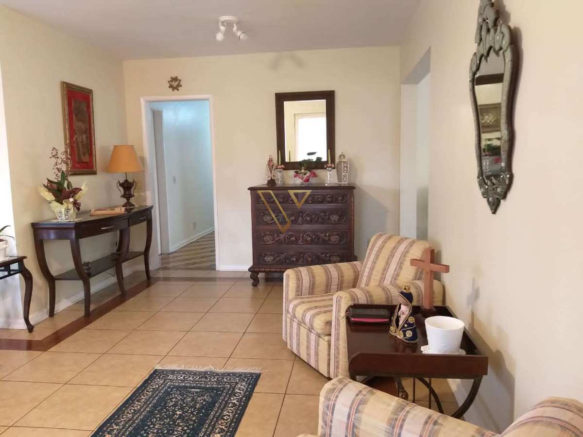 Excelente CASA no Jardim Esplanada, bairro tradicional e altamente valorizado, a região oferece infraestrutura completa. - Vex Imóveis