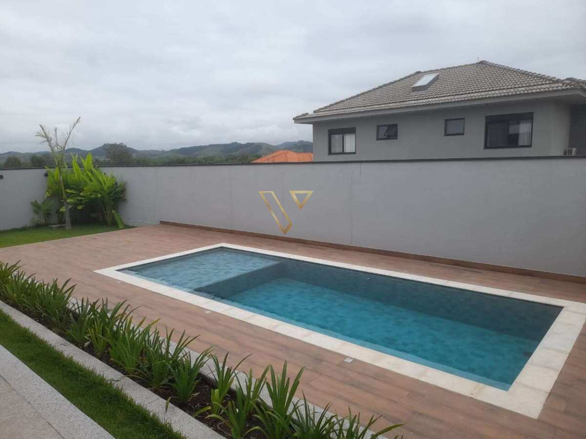 Condominio  COLINAS DO PARATHEY Residência moderna e sofisticada, com excelente padrão construtivo e ambientes amplos. - Vex Imóveis