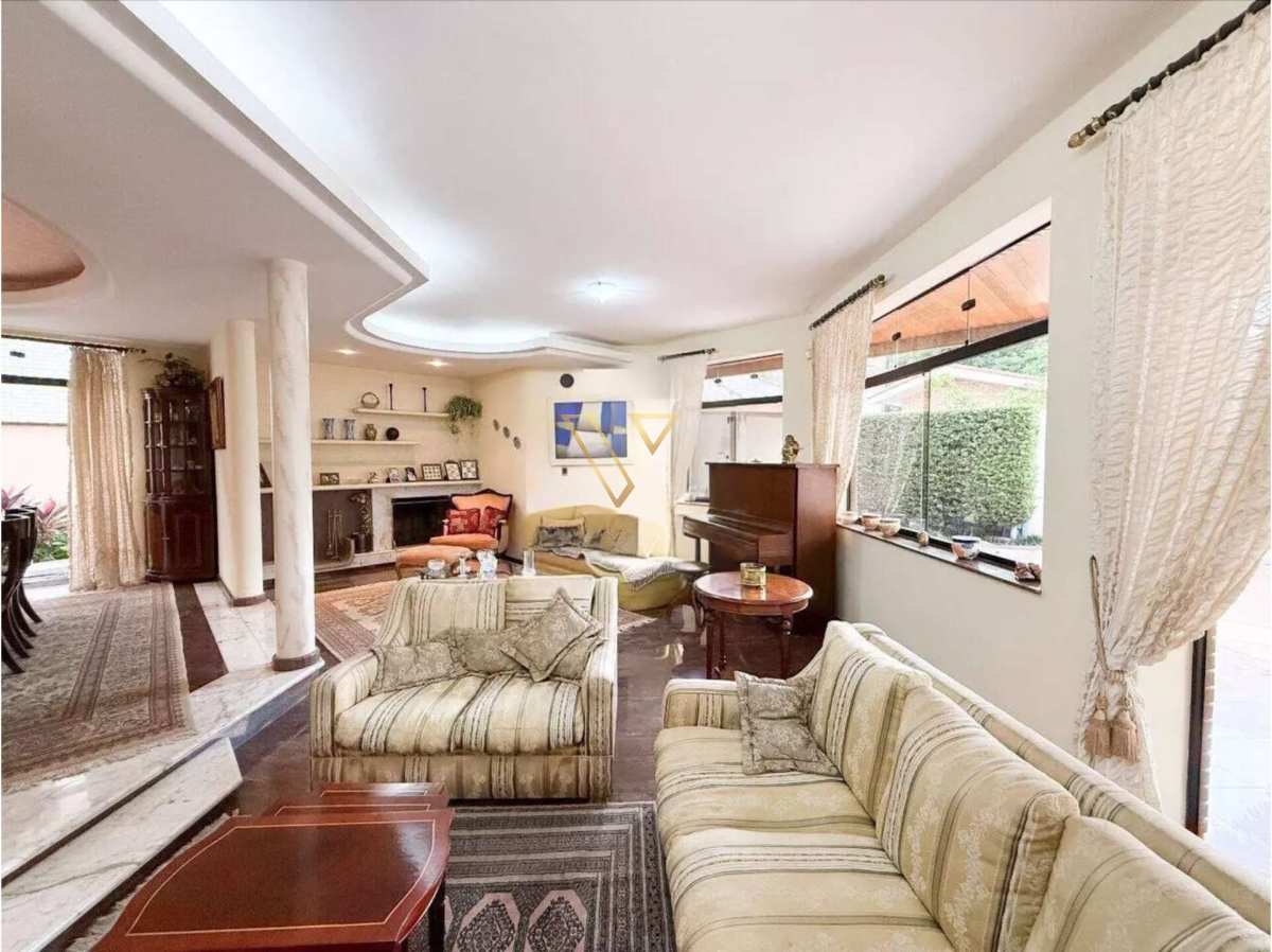 Sobrado de Alto Padrão no Condominio Jardim Apolo 1 – Localização Exclusiva - Vex Imóveis