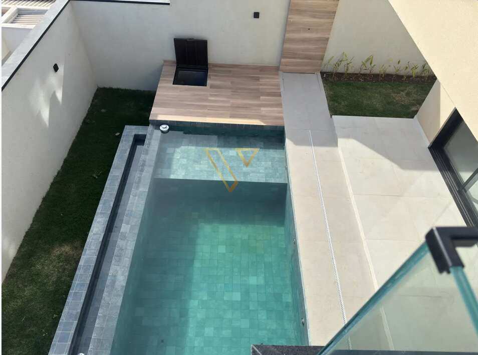 Belíssima Residência no Condomínio Mônaco – Urbanova - Vex Imóveis