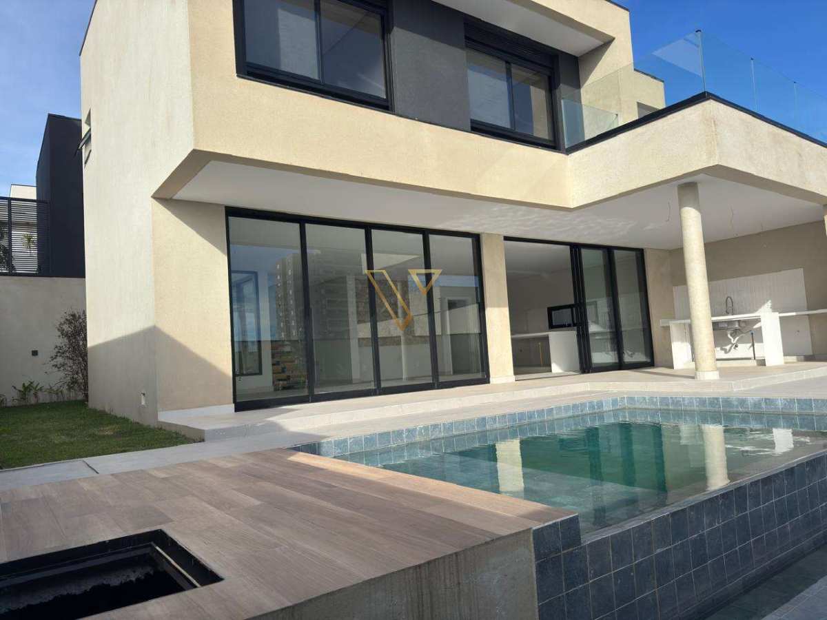 Belíssima Residência no Condomínio Mônaco – Urbanova - Vex Imóveis