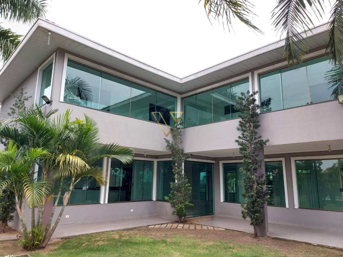 Casa no Condomínio Chácaras dos Lagos ,Exclusividade, conforto e elegância em um só lugar ! - Vex Imóveis