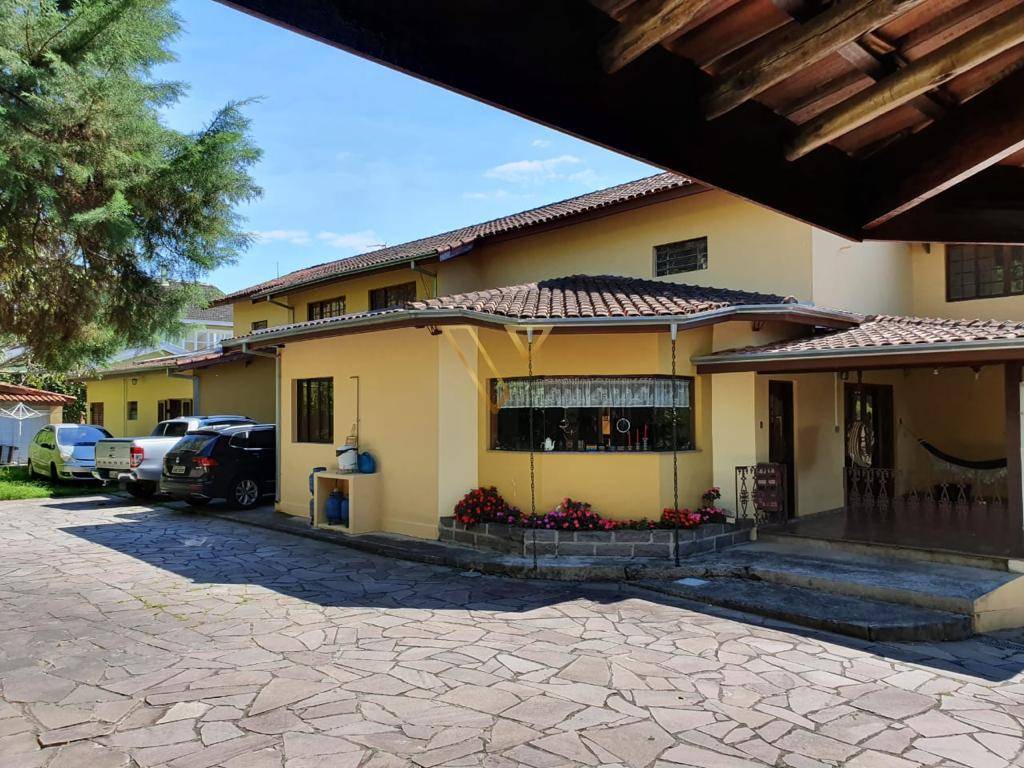 Residência  no prestigiado Condomínio de alto padrão ,Quinta das Flores. - Vex Imóveis