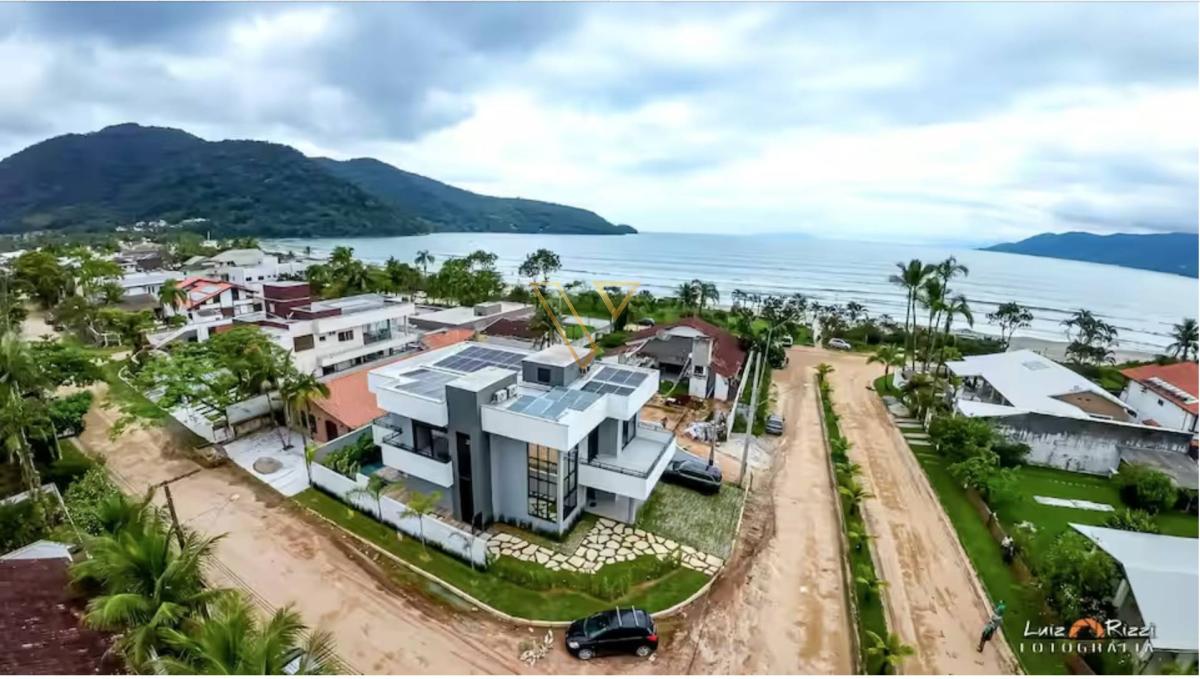 Casa Nova no Condomínio Salga – Praia da Lagoinha, Ubatuba-SP - Vex Imóveis