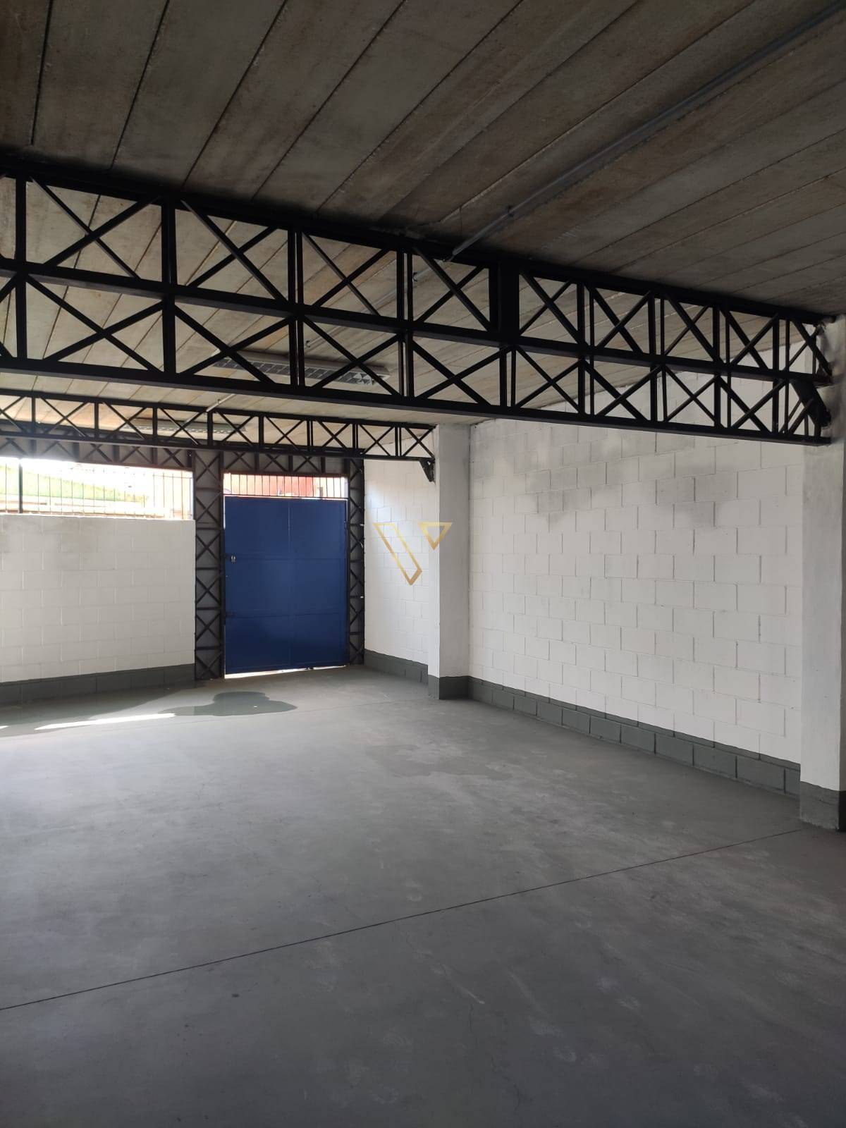 Oportunidade Imperdível – Galpão Industrial no Chácaras Reunidas! - Vex Imóveis