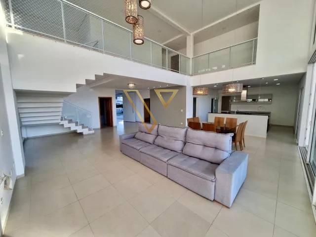 Imperdível Sobrado de Alto Padrão no Condomínio Mirante do Vale, Jacareí! - Vex Imóveis