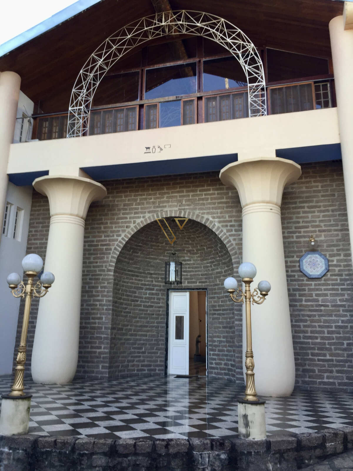 Mansão no Condominio de Alto Padrão Quinta das Flores - Vex Imóveis