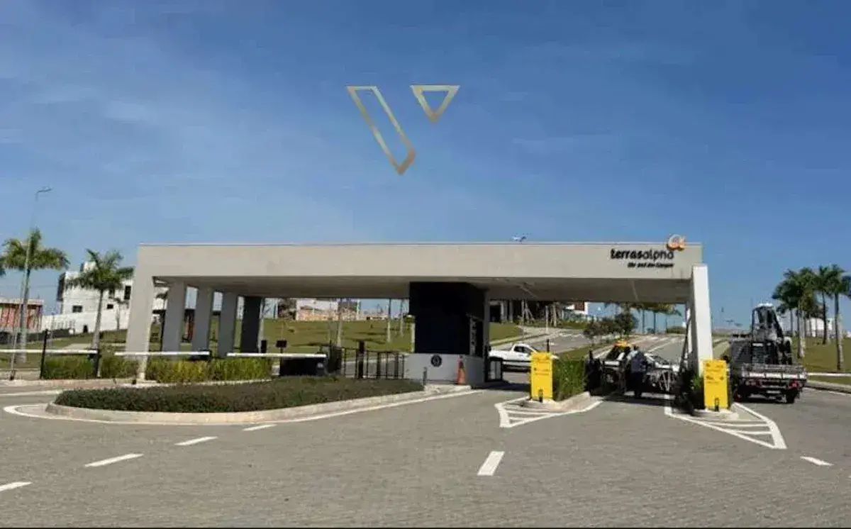 OPORTUNIDADE IMPERDÍVEL NO TERRAS ALPHA URBANOVA – TERRENO COM VISTA PRIVILEGIADA - Vex Imóveis