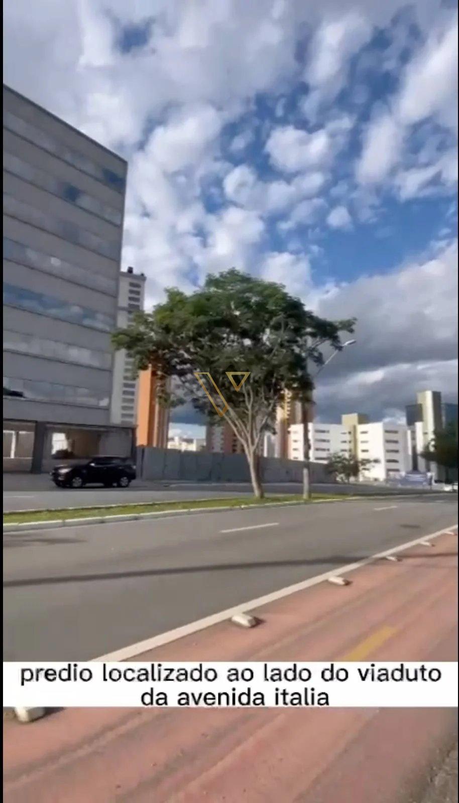 Prédio comercial, 2.600m², em Taubaté, Independência - próximo ao - Taubaté Shopping - Vex Imóveis