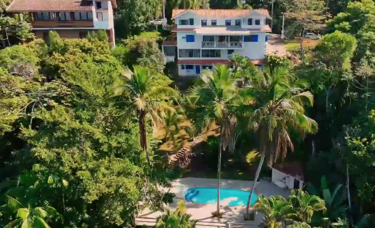 Residência Luxuosa no Condomínio Ponta das Toninhas com Vista Panorâmica para o Mar e Ilha Anchieta -Ubatuba -SP