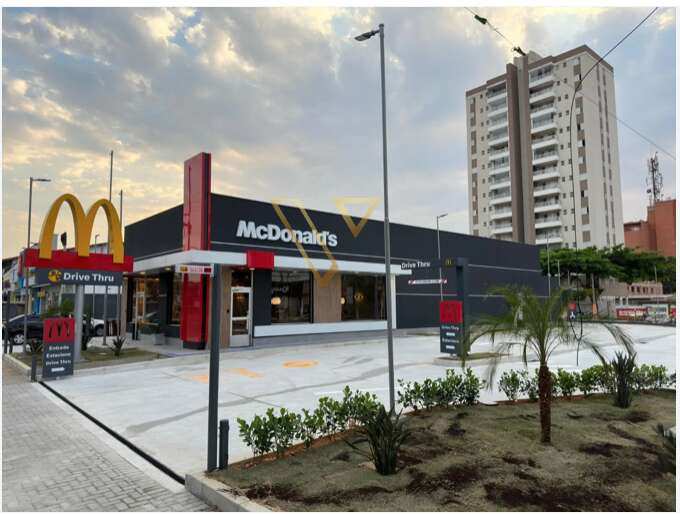 Terreno Comercial e Residencial com uma excelente oportunidade para investimento ou implantação de negócio - Vex Imóveis